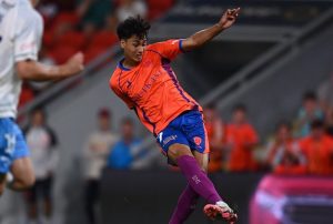 brisbane-roar-terpuruk-di-dasar-klasemen-kalah-1-3-dari-central-coast-mariners