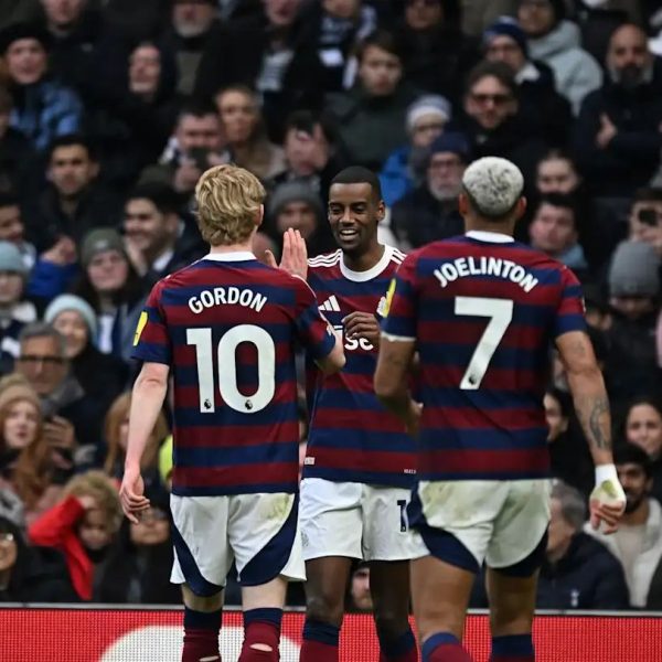 newcastle-united-taklukkan-tottenham-hotspur-1-2-di-liga-inggris-joelinton-jadi-pahlawan