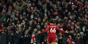 trent-alexander-arnold-bawa-liverpool-ke-putaran-4-piala-fa-dengan-tendangan-spektakuler