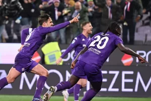 fiorentina-hancurkan-inter-milan-3-0-dwigol-chiesa-jadi-kunci-kemenangan