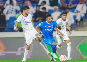 taktik-dominasi-vs-strategi-survival-prediksi-laga-al-hilal-vs-al-fayha-2025